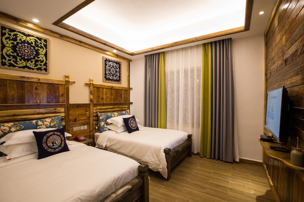 Chong Chong Guesthouse Zhangjiajie Esterno foto